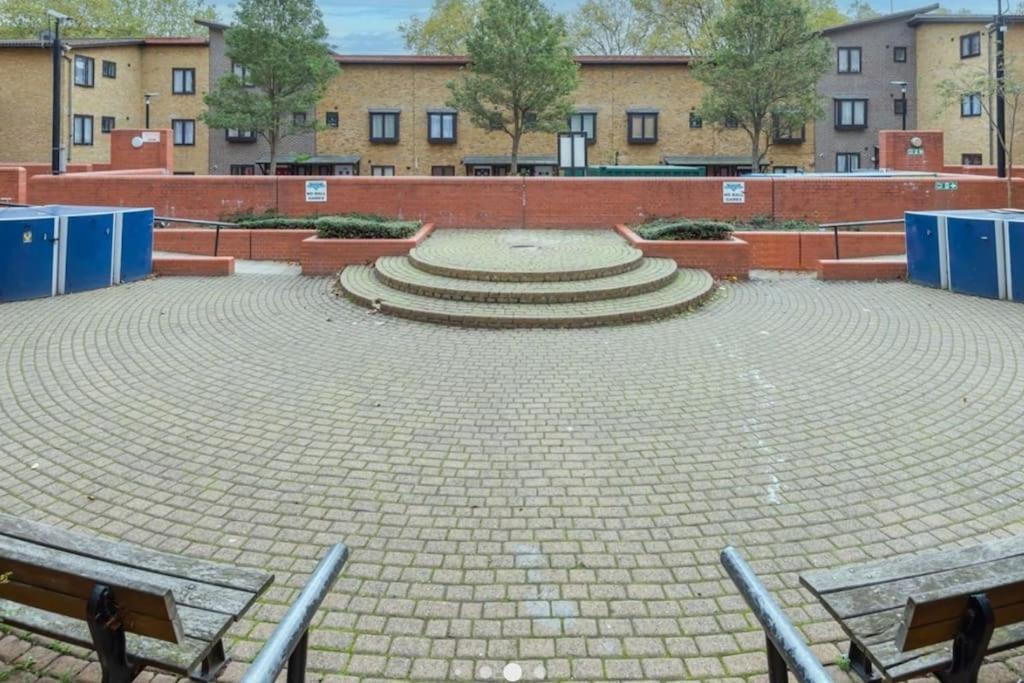 Bright, Nice Interior, Close To The City, 2 Bedroom Apartment London Eksteriør bilde